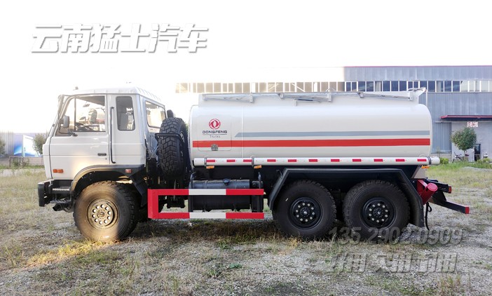 東風六驅(qū)加運油車,6立方加油車,東風145罐式運輸車,6*6加油車,越野專用車,油罐車改裝