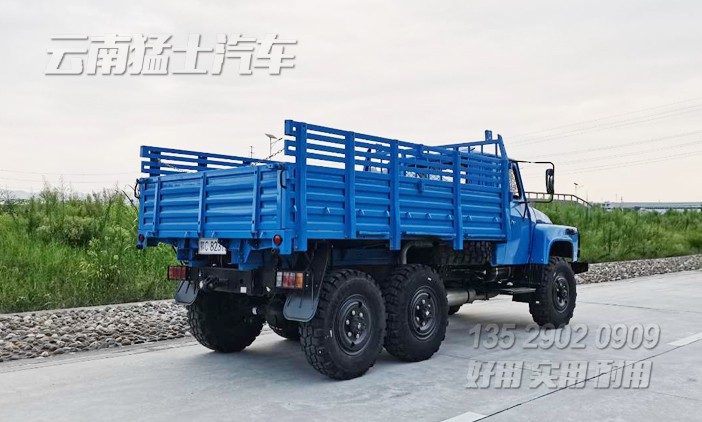 東風(fēng)六驅(qū)卡車,六驅(qū)尖頭卡車,越野卡車,EQ2082,二噸半柴油越野車,東風(fēng)軍車