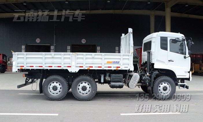 東風(fēng)六驅(qū)卡車,東風(fēng)四驅(qū)六驅(qū),天錦越野貨車,國六10噸卡車,6*6越野載貨汽車