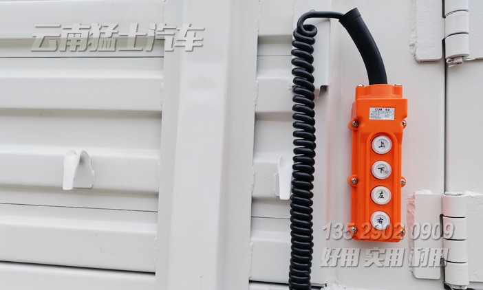 東風(fēng)四驅(qū)六驅(qū),越野專用車,液壓尾板車,電動(dòng)升降平臺(tái)車,帶尾板貨車,物流運(yùn)輸車,起重尾板車