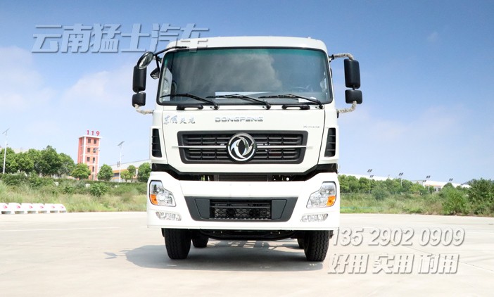 天龍后八輪底盤,東風(fēng)天錦8*4底盤,四橋卡車底盤,350馬力底盤,平板運(yùn)輸車底盤