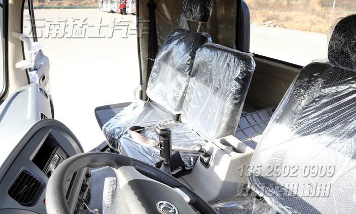 加長(zhǎng)底盤,特種車底盤,廂式車底盤改裝,越野專用車,東風(fēng)6*6底盤,專用車底盤改裝,加油車底盤改裝,運(yùn)水車底盤改裝