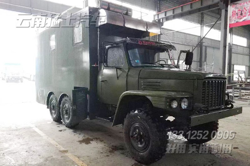 東風(fēng)炊事車,移動廚房車,EQ2082E6D,后勤保障車,戶外烹飪就餐