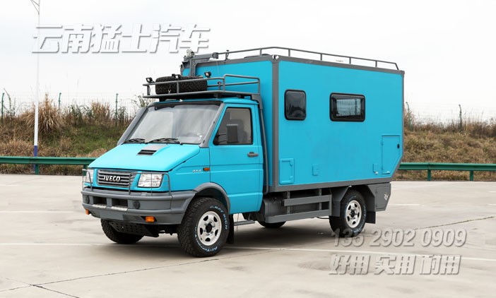 房車改裝,依維柯房車,四驅越野房車,家用自行式房車,一體式房車,戶外旅游房車