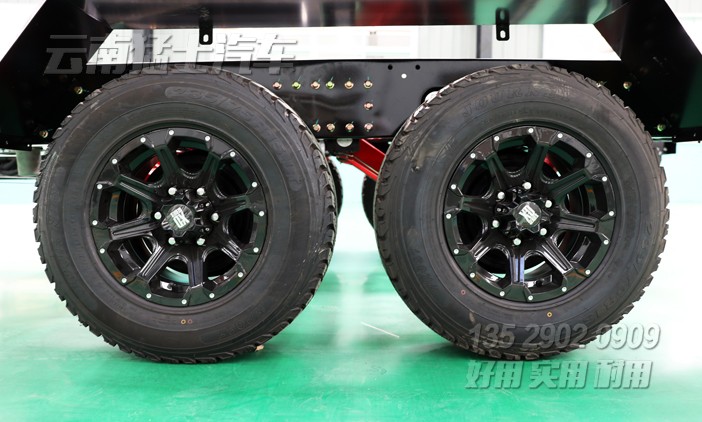 雙軸獨立懸掛,定制掛車底盤,拖掛房車底盤,拖掛房車廠家,房車設計,定制化房車