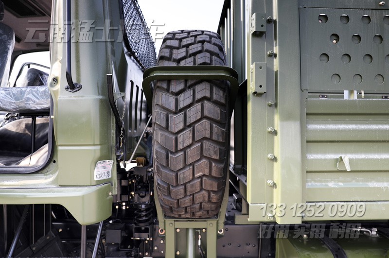 EQ2102N,高配運兵車,輪胎充放氣,蓬布篷桿