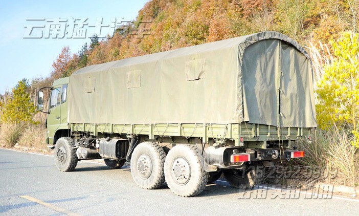 國五運兵車,出口型運兵車,EQ2130GA,東風(fēng)6x6卡車,六驅(qū)柴油貨車