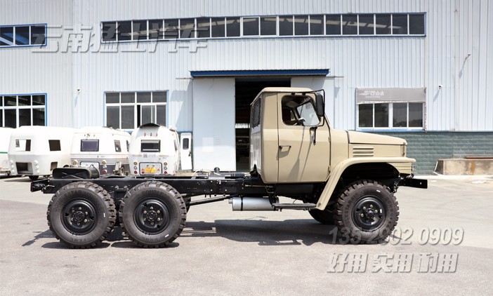 EQ2082E6DJ,東風(fēng)六驅(qū),二噸半越野車,6x6越野車,標(biāo)配卡車,長頭卡車底盤