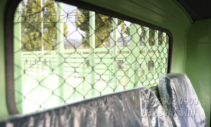 東風(fēng)245,六驅(qū)長頭運輸車,6x6越野卡車,東風(fēng)經(jīng)典老車,EQ2100出口直銷,加強型長頭卡車