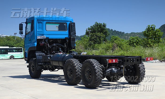東風四驅(qū)六驅(qū),25噸越野車,六驅(qū)專用車底盤,森林山路卡車改裝