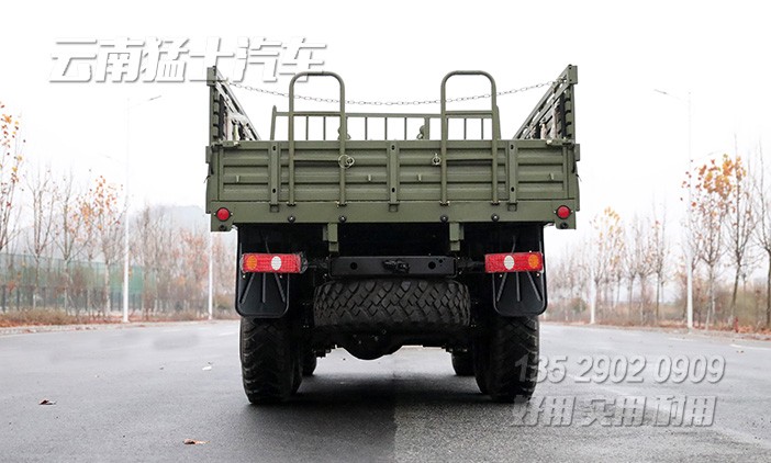 六驅(qū)越野貨車,東風(fēng)245,6x6東風(fēng)卡車,長頭越野車,出售東風(fēng)卡車,東風(fēng)卡車