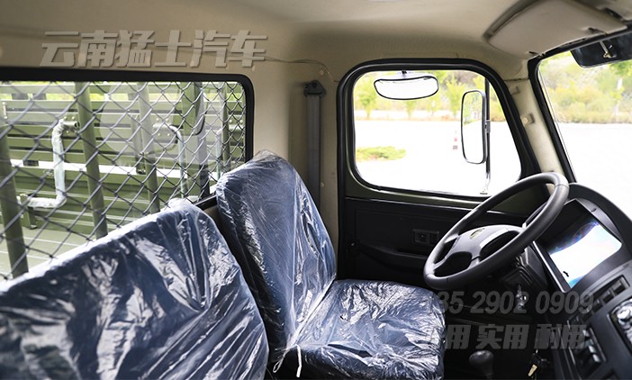 全驅(qū)卡車,多功能越野運(yùn)輸車,6*6東風(fēng)卡車,帶絞盤(pán)卡車,EQ2100E6D,六驅(qū)運(yùn)輸車