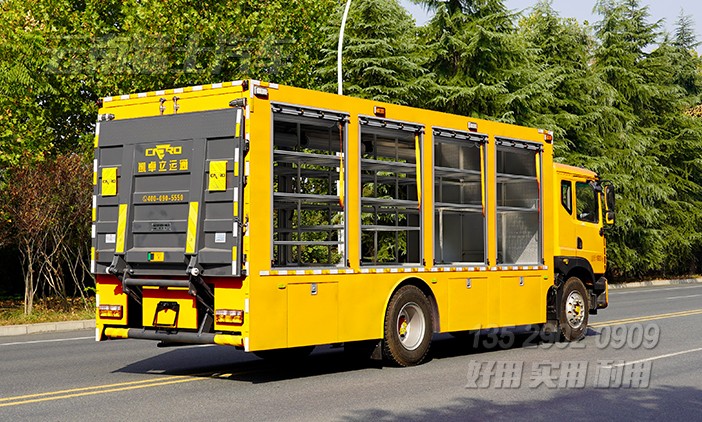 救援工程車,應(yīng)急搶險車,多功能廂式車,汛期排澇救險車,應(yīng)急電源車,通訊搶修車,專項救援車,消防救援車