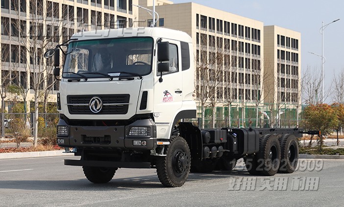 400馬力底盤,特種車底盤,越野專用車底盤,底盤改裝,定制化底盤,六驅(qū)重卡底盤,后八輪底盤