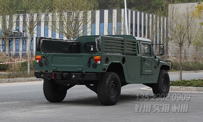 EQ2050,東風猛士,單排硬頂,全驅越野車,8座東風猛士
