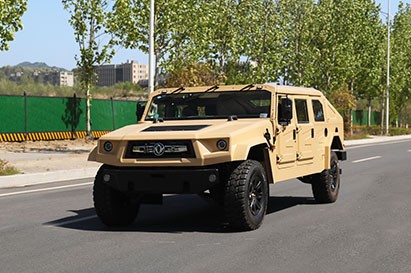 四驅東風猛士M50改裝車型_民用版雙排猛士溜背車_四驅全地形檢修車維修保障車