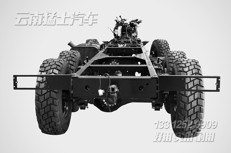 EQ2102,三類底盤,底盤改裝,越野專用車,底盤性能,全驅底盤